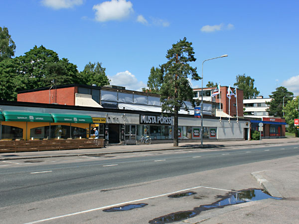 H&auml;meenkadun liikkeit&auml;